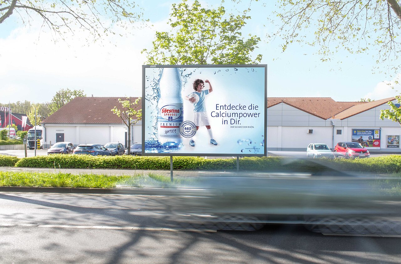Großplakat in Koblenz Nähe Lidi-Markt - Förstina 9 Quadratmeter Großplakat unmittelbar an einem Verbrauchermarkt